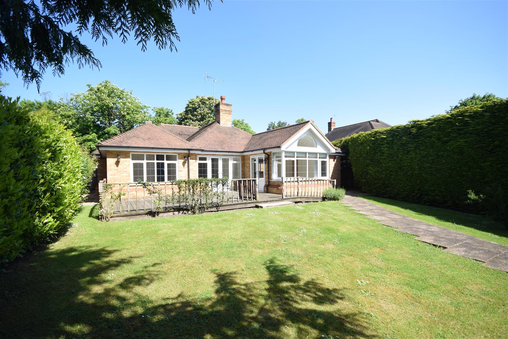 Houses for Sale in Ashtead Cairds Estate Agents